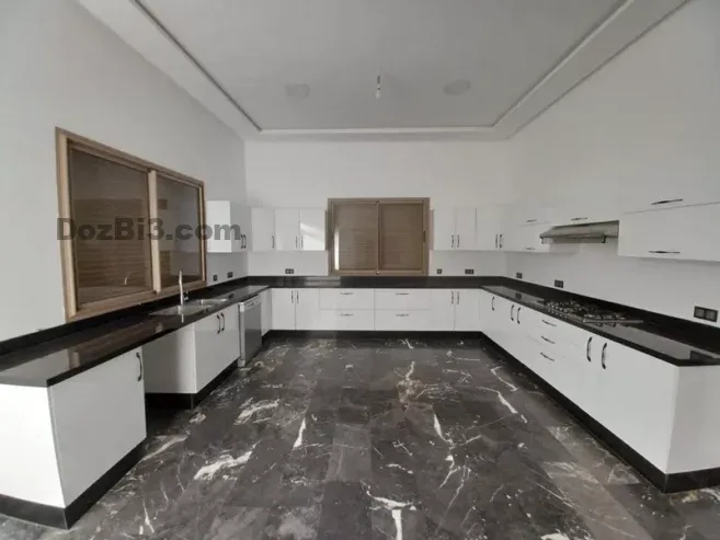 Villa de Prestige à Vendre – Route de Fès, Km 16
