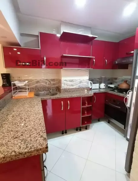 Appartement meublé à louer Al Youns 1 près de l’hôpital universitaire