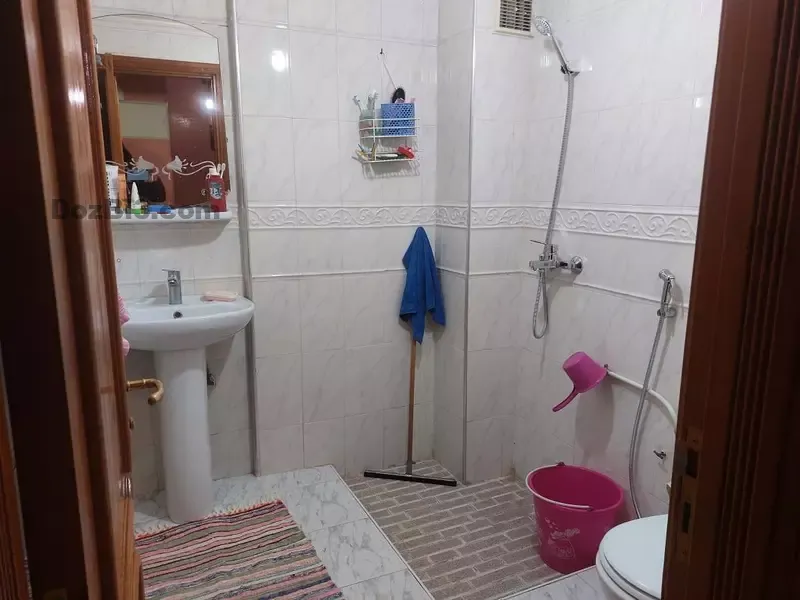 Appartement à vendre rue Farhat Hached près du centre culturel américain