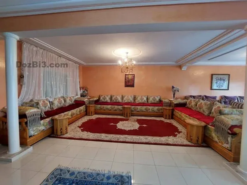 Appartement à vendre rue Farhat Hached près du centre culturel américain