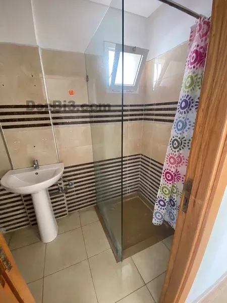 appartement bien ensoleillé à louer quartier de l’océan