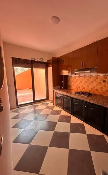 Appartement vide à louer haut founty mora Carrefour