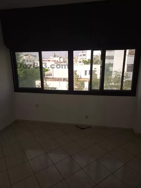 Appartement à louer Hassan près de place al joulan
