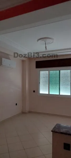Appartement à louer à Gzenaya Versailles