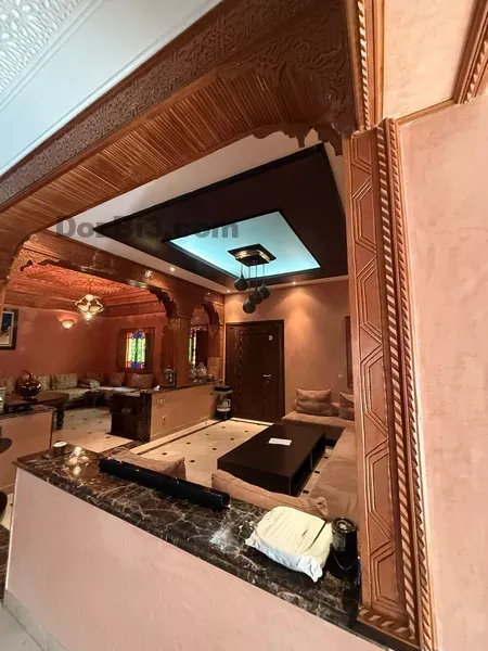 Villa à vendre près de pont entre Kchali (القنطرة بين القشالي)
