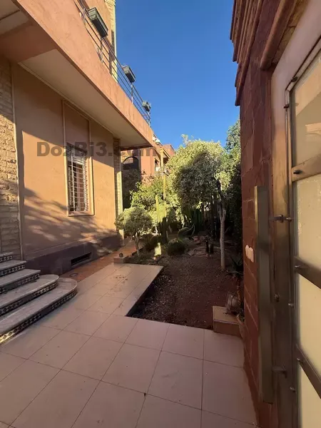 Villa à vendre près de pont entre Kchali (القنطرة بين القشالي)