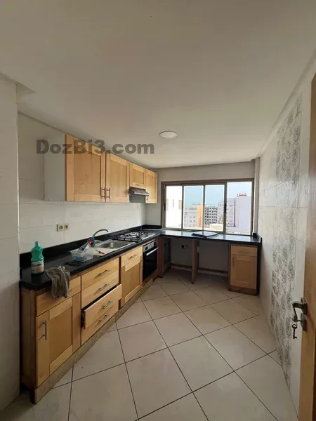 Appartement vide a louer Av mokawama