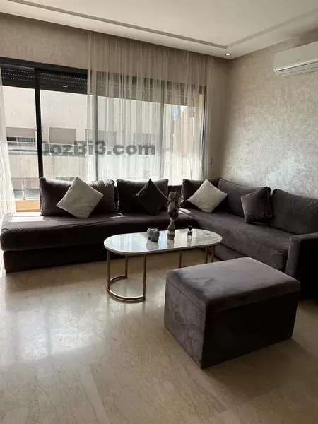 studio a louer quartier Les hopitaux