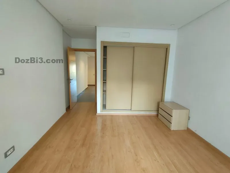 Studio à louer quartier des Hôpitaux
