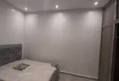 Studio neuf meublé à louer – Avenue El Majd