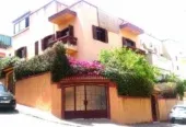 Villa de luxe à vendre dans le quartier chic de Surin
