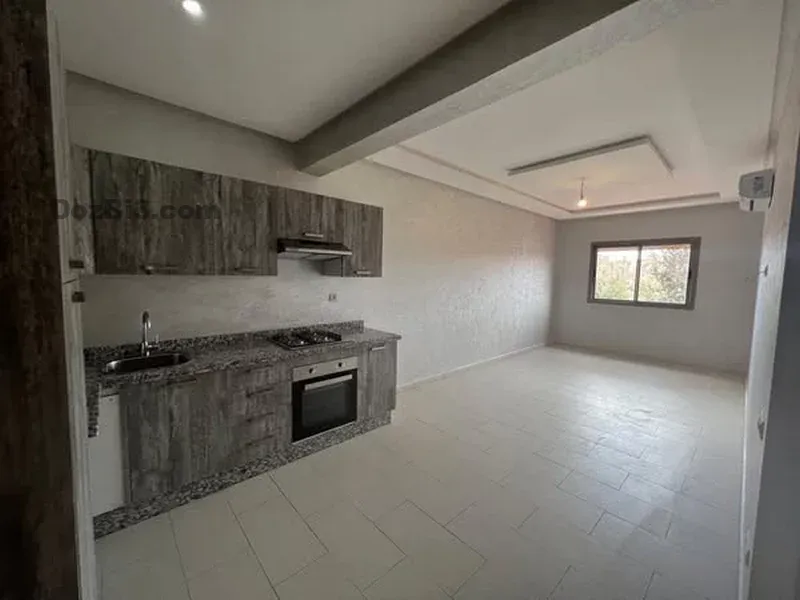 appartement vide à louer Semlalia