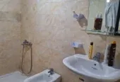 Appartement meublé à louer à proximité de la gare.