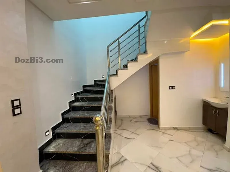 Duplex à vendre à City Golf