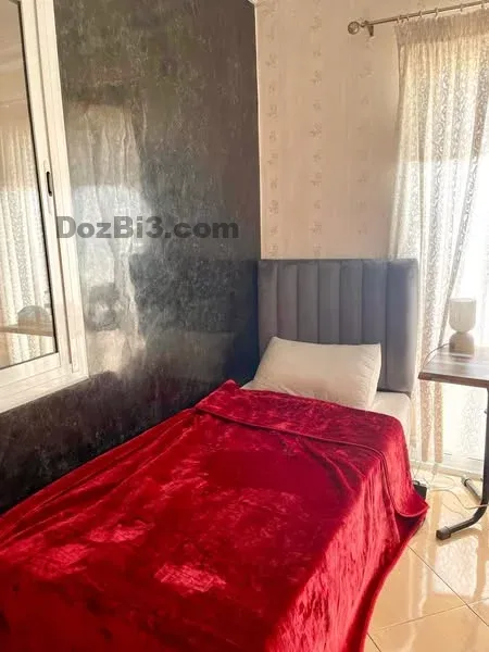 Chambre meublée quartier des hôpitaux