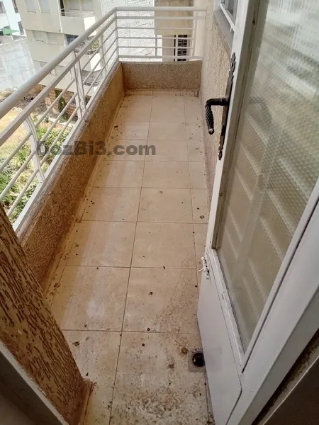 Appartement à louer route Ain Chaqaf