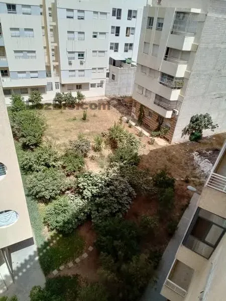 Appartement à louer route Ain Chaqaf