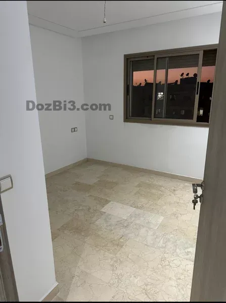 Appartement à louer Aïn Sebaâ moyen standing non meublé