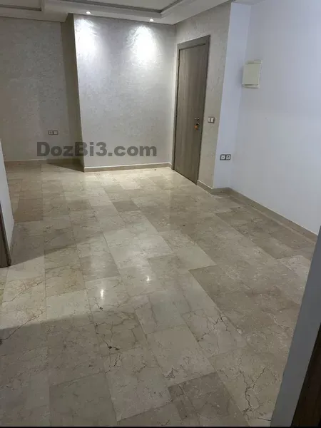 Appartement à louer Aïn Sebaâ moyen standing non meublé