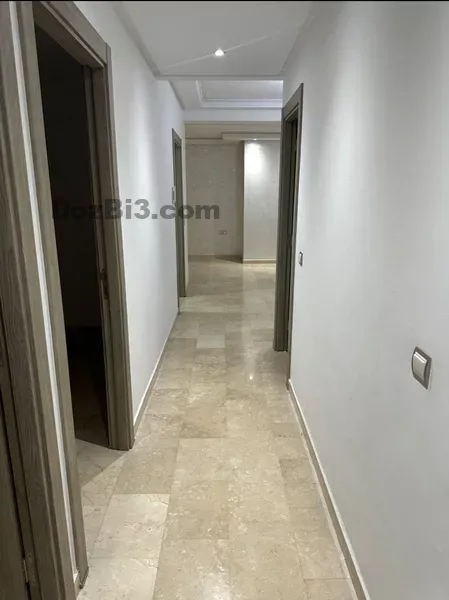 Appartement à louer Aïn Sebaâ moyen standing non meublé