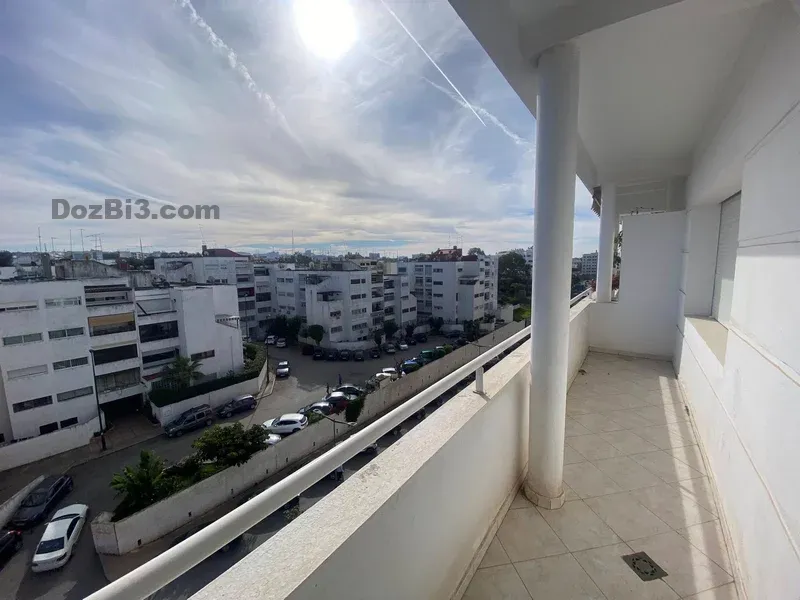 appartement à louer Agdal à côté la gare