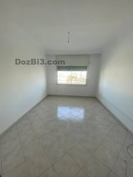 appartement à louer Agdal à côté la gare