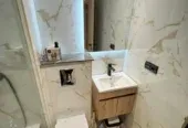 studio neuf a louer Oasis jamais habité