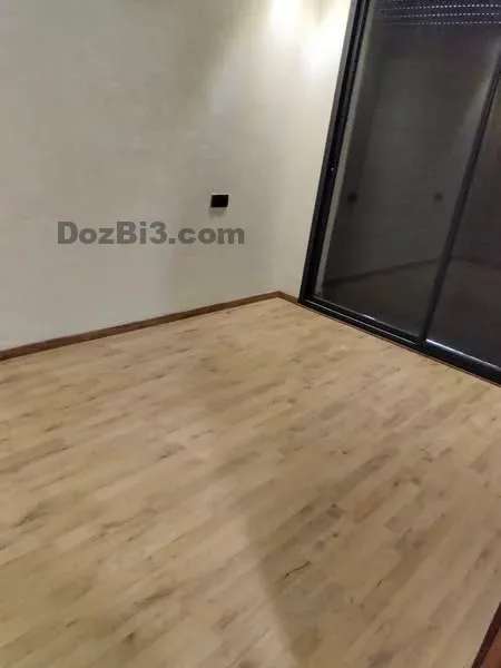 Studio à louer quartier des hôpitaux