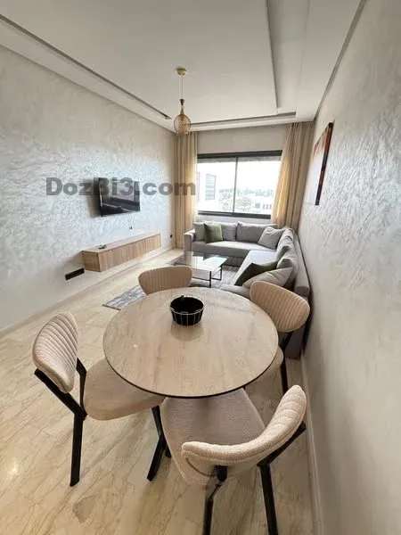 studio neuf a louer Oasis jamais habité