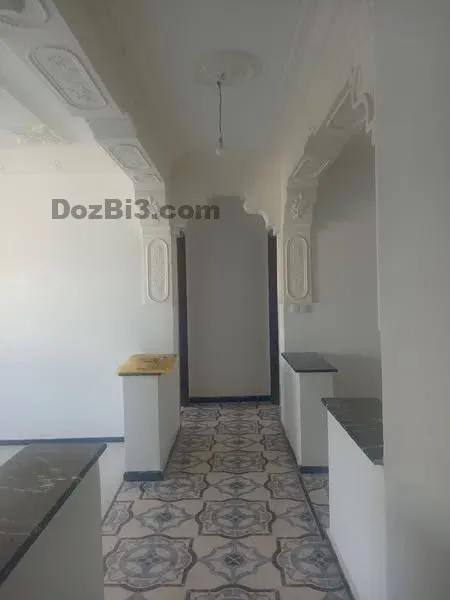 Appartement vide à louer complexe Hassani