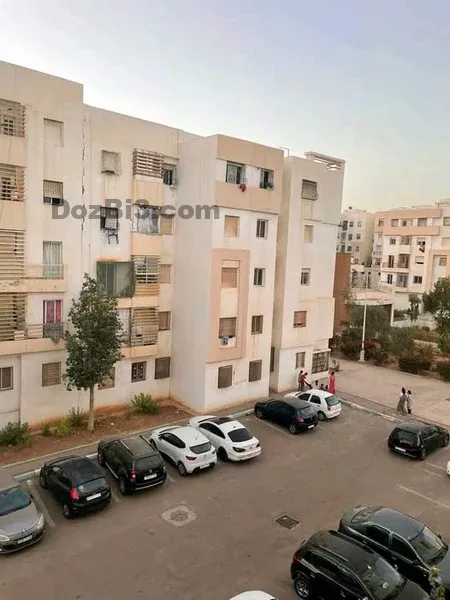 Appartement à vendre hay Adrar