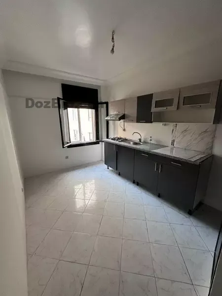 appartement à louer ABDELMOUMEN vide avec terrasse
