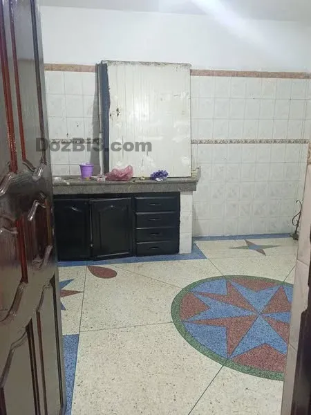 Appartement commercial à louer hay inbaat