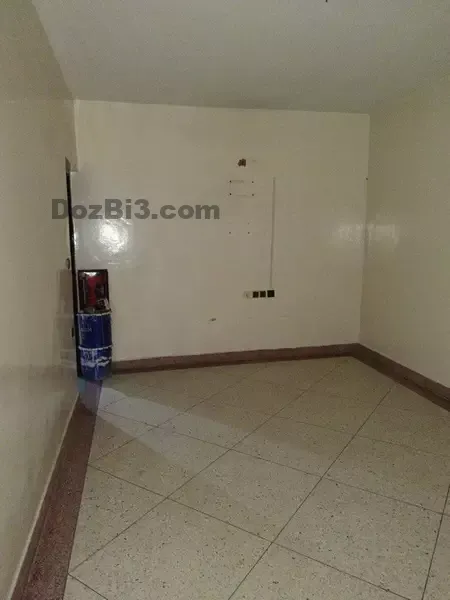 Appartement commercial à louer hay inbaat