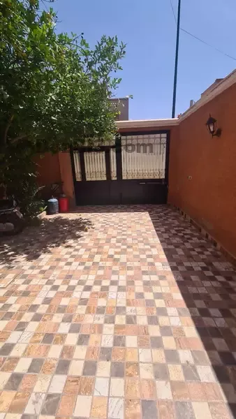 Villa à vendre près du quartier Sofia