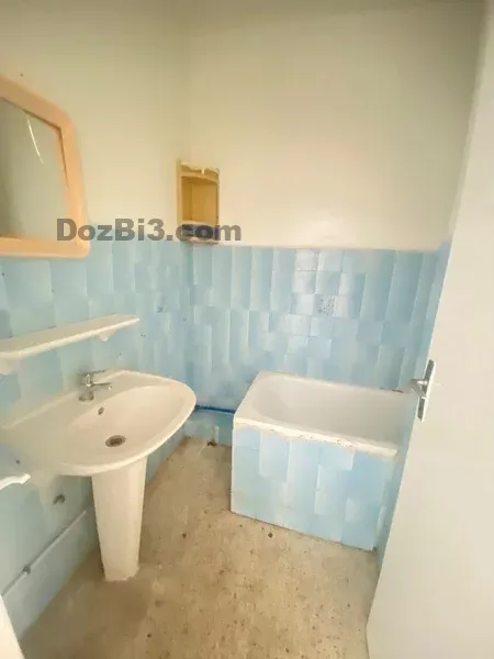 Appartement à louer Ocean colle a la station de tram place de russie