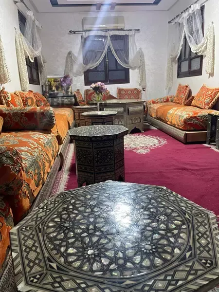 Maison à louer sur la route de sidi abdellah Ghiat
