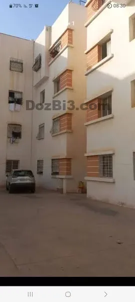 Appartement à vendre hay Adrar 2