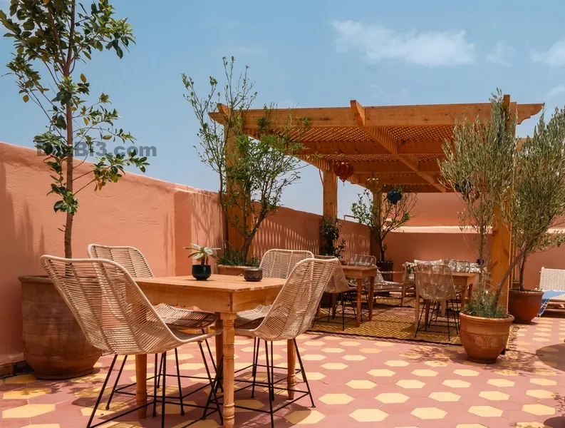Riad rénover à vendre l’entrée du quartier Mellah