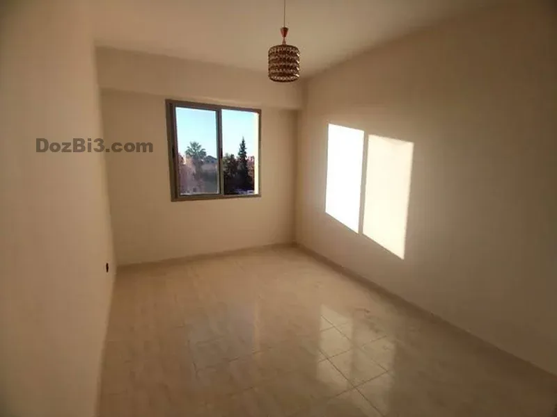 appartement vide à louer MABROUKA