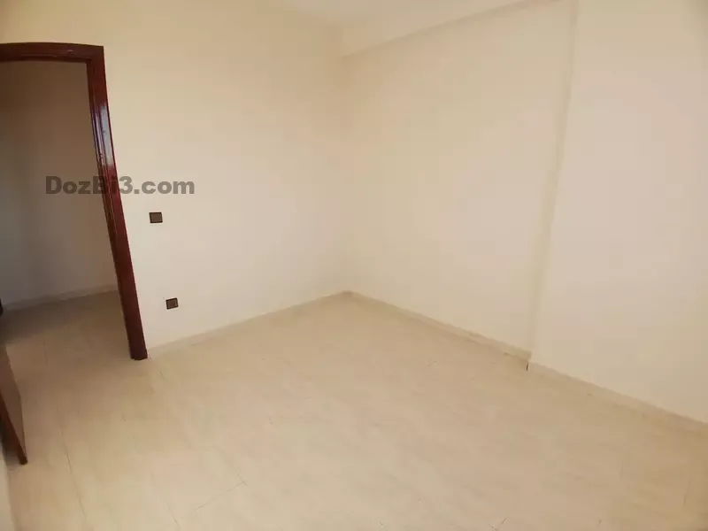 appartement vide à louer MABROUKA