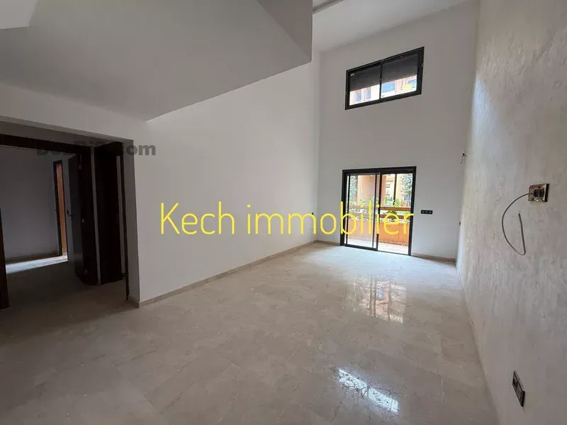 Duplex avec piscine à vendre Gueliz