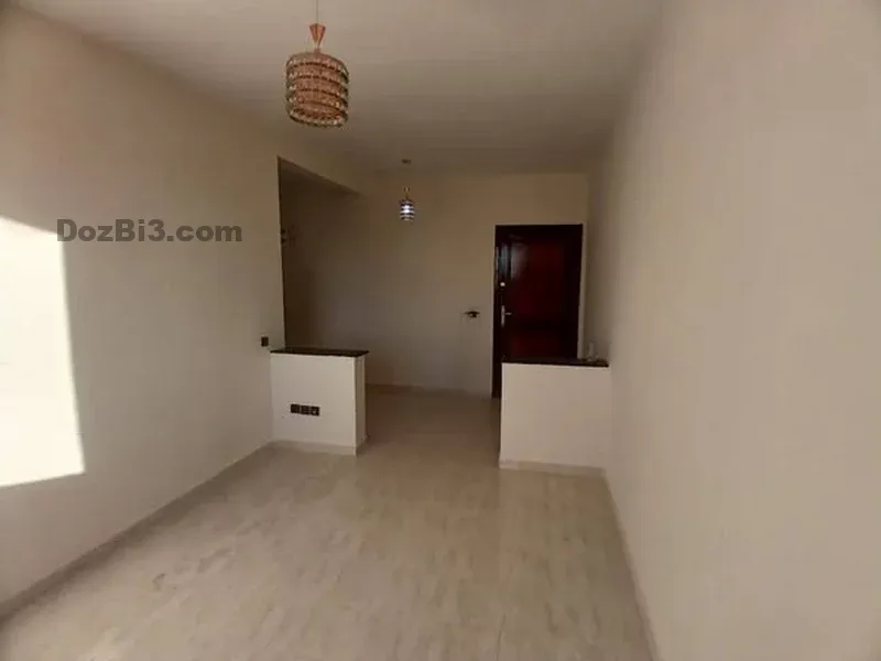 appartement vide à louer MABROUKA