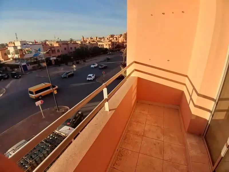 appartement vide à louer MABROUKA