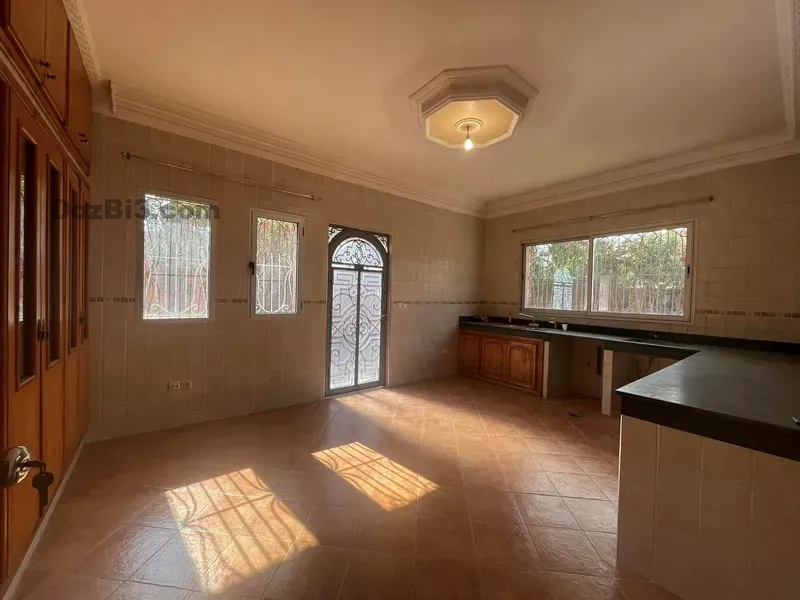 Villa à louer quartier Mabrouka