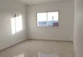 appartement non meublé à louer founty