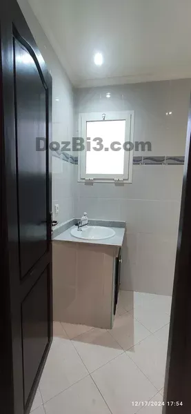 appartement non meublé à louer founty