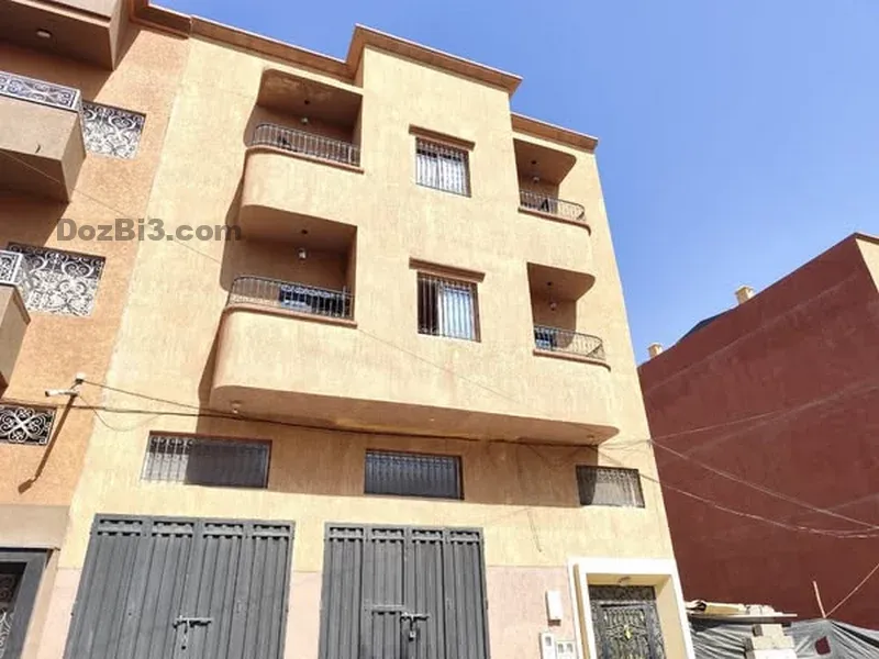 spacieux appartement vide à louer ROUTE DE SAFI
