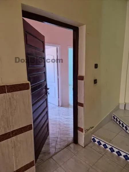 appartement vide à vendre hay Charaf