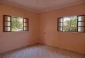 appartement vide à vendre hay Charaf
